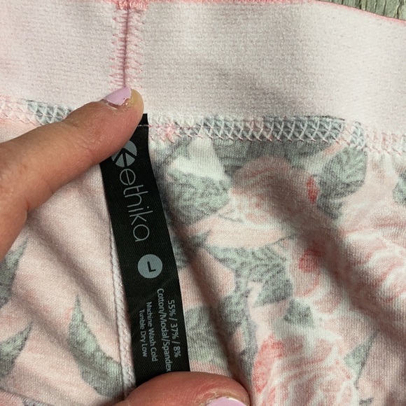 Ethika shorts - Picture 3 of 3